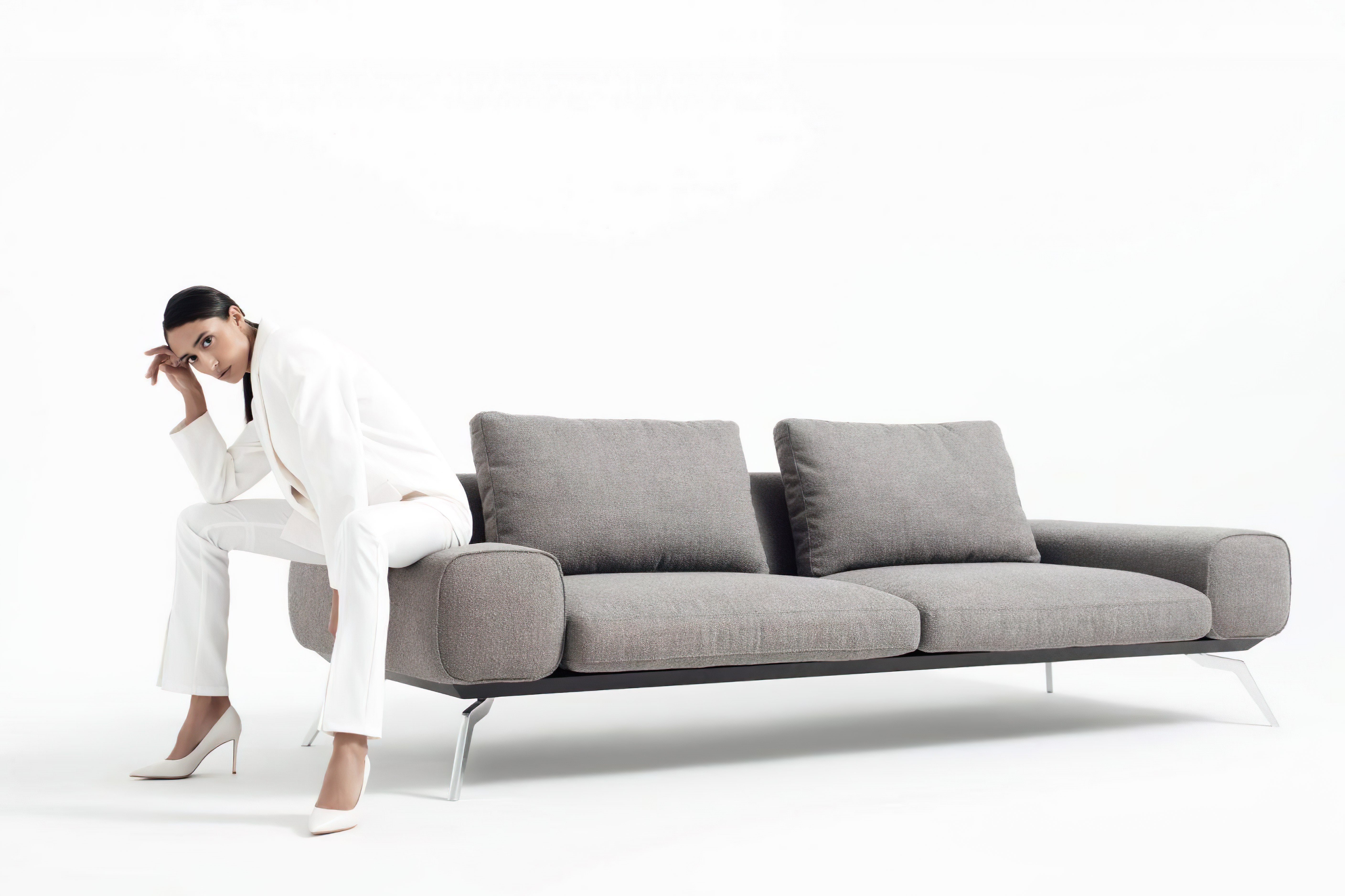 Three-seater sofa LINDA